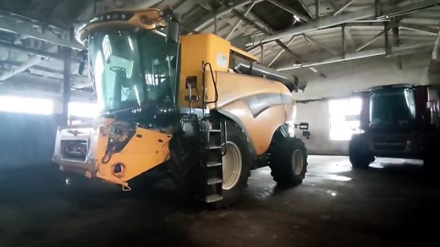 Видео: Комбайн New Holland CR 10.90 — ТракСистемс